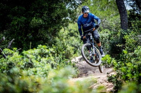 Jo Riding 3 web mid
